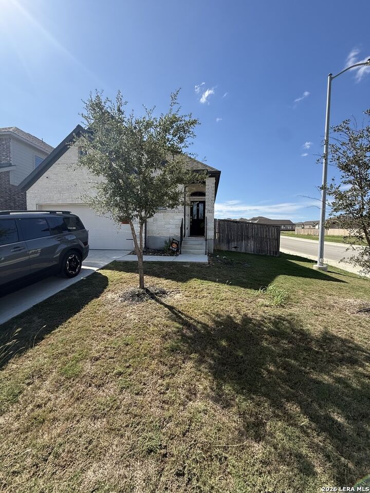 Property Photo:  2607 Barkey Spgs  TX 78245 