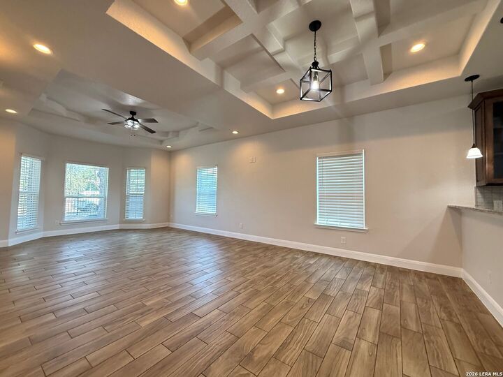 Property Photo: 138 Wainwright St TX 78211