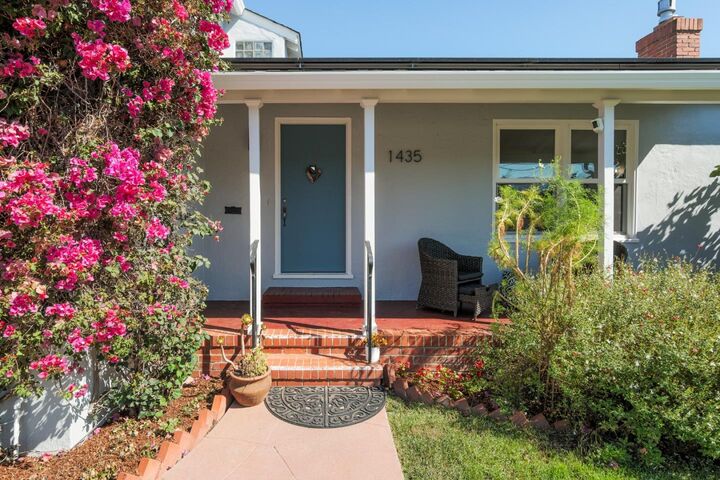 Property Photo:  1435 Nadina Street  CA 94402 