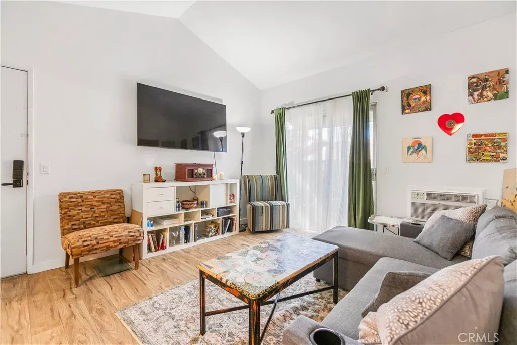 Property Photo: 960 East Bonita Ave #14 CA 91767