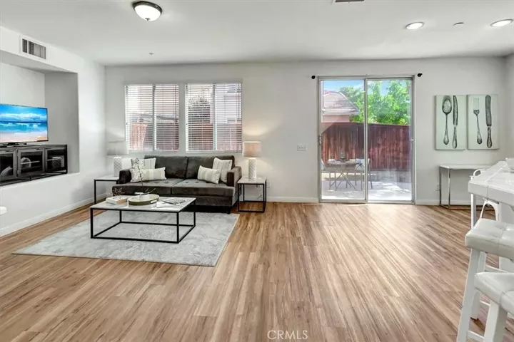 Property Photo:  11324 Cossentine Court  CA 92505 