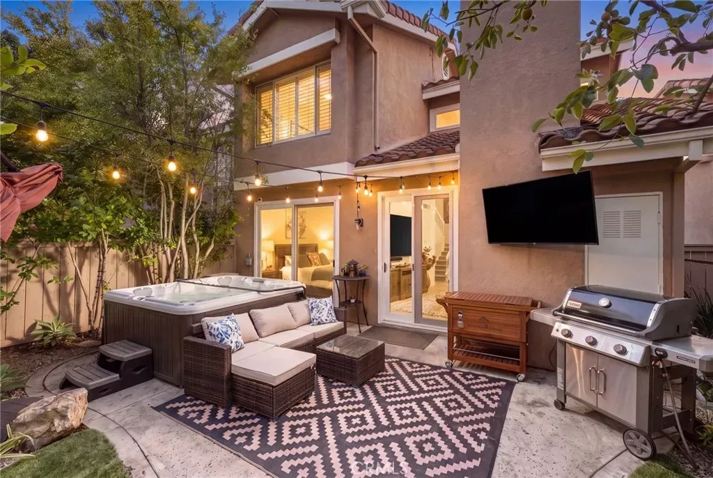Property Photo: 4827 Parma Drive CA 91377