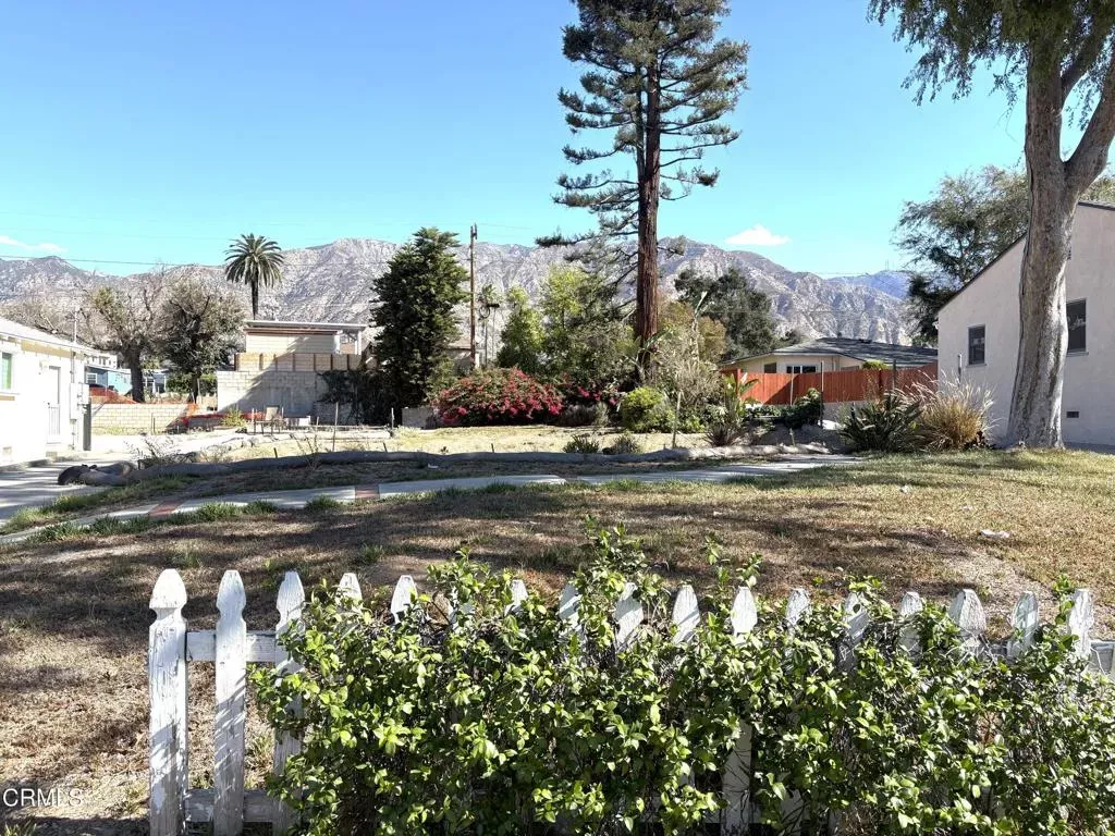 Property Photo:  855 Morada  CA 91001 