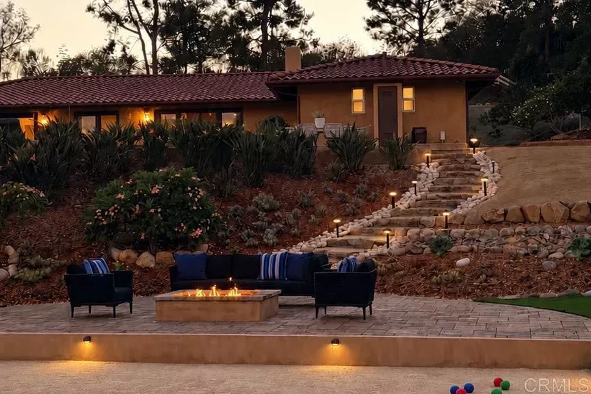Property Photo:  17543 Rancho Del Rio  CA 92067 