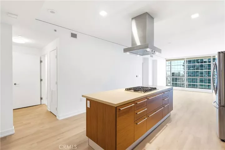 Property Photo: 9 Macarthur CA 92707