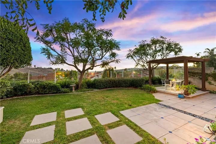 Property Photo:  8 Chantonnay  CA 92677 