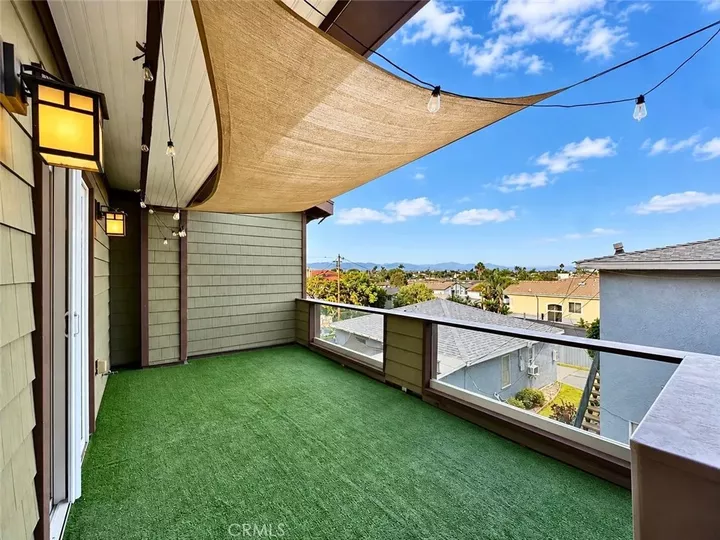 Property Photo: 2516 Gates CA 90278