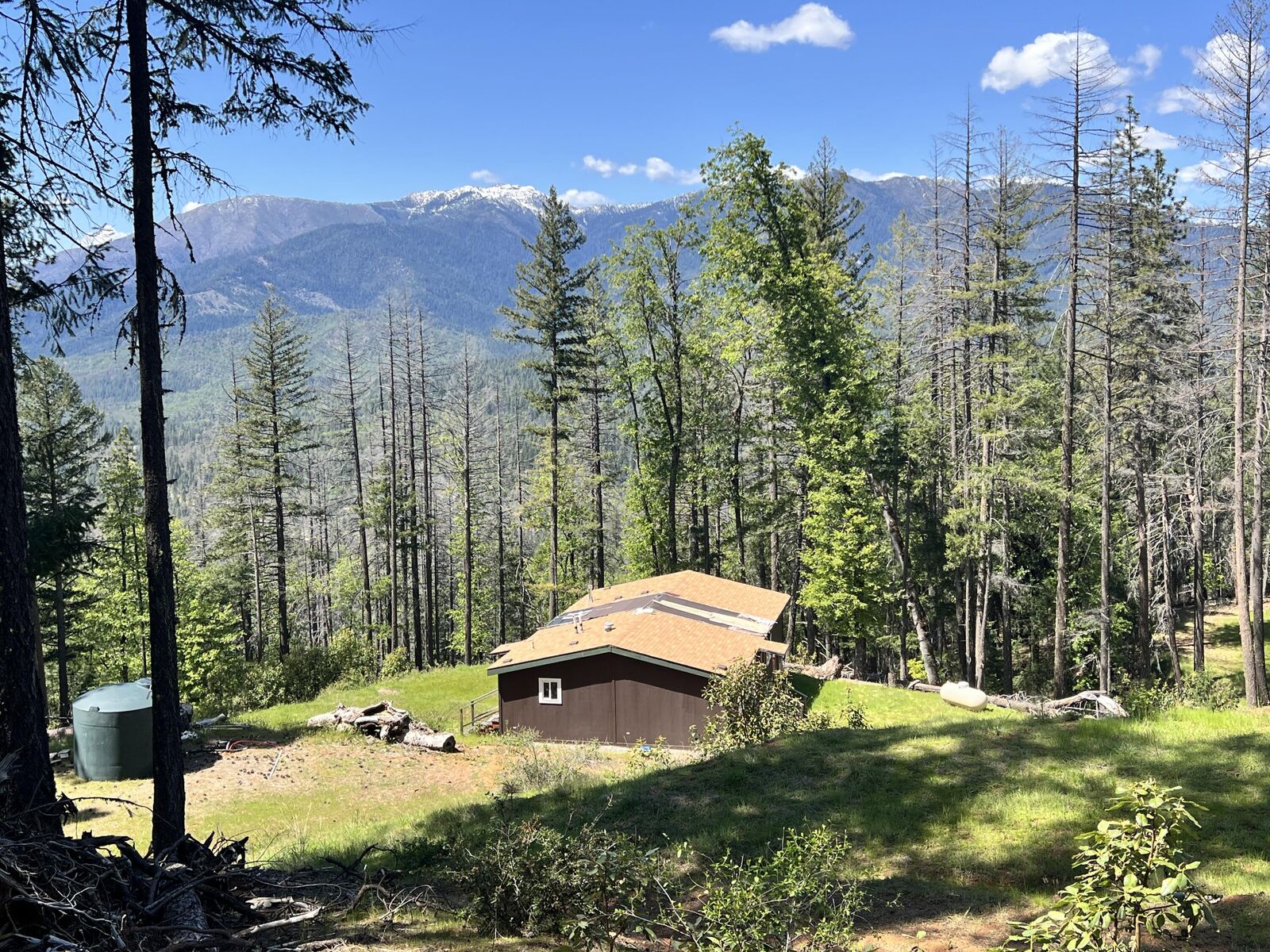 Property Photo: 3590 Union Ridge Road CA 96093