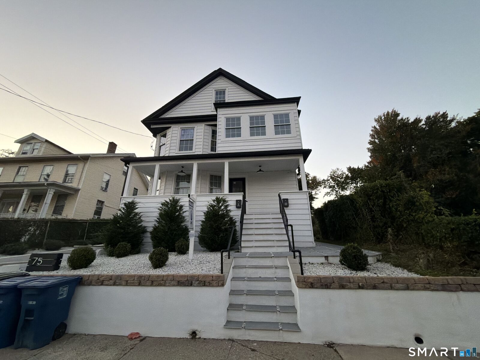 Property Photo: 75 Asylum Street 1 CT 06610
