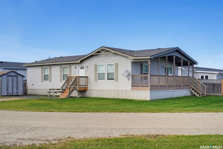 Property Photo: 401 Railway Avenue 13 SK S0L 3J0
