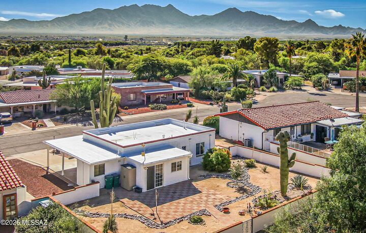 Property Photo:  400 S Vista Del Rio  AZ 85614 