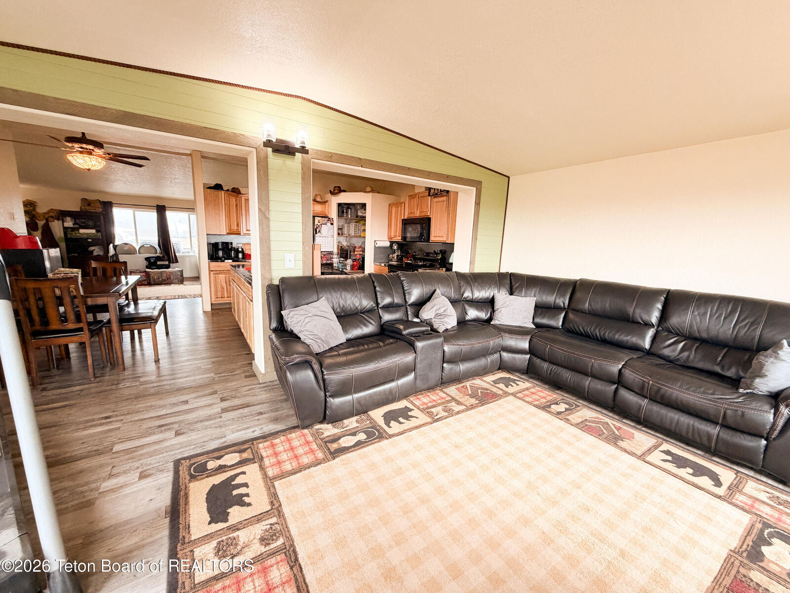 Property Photo: 13 E Meadow Lark Drive WY 82923