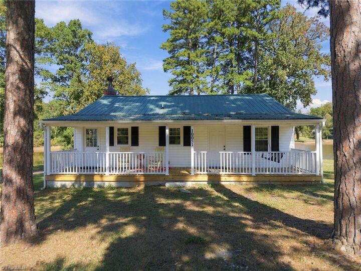 Property Photo:  10051 Linwood Southmont Road  NC 27292 