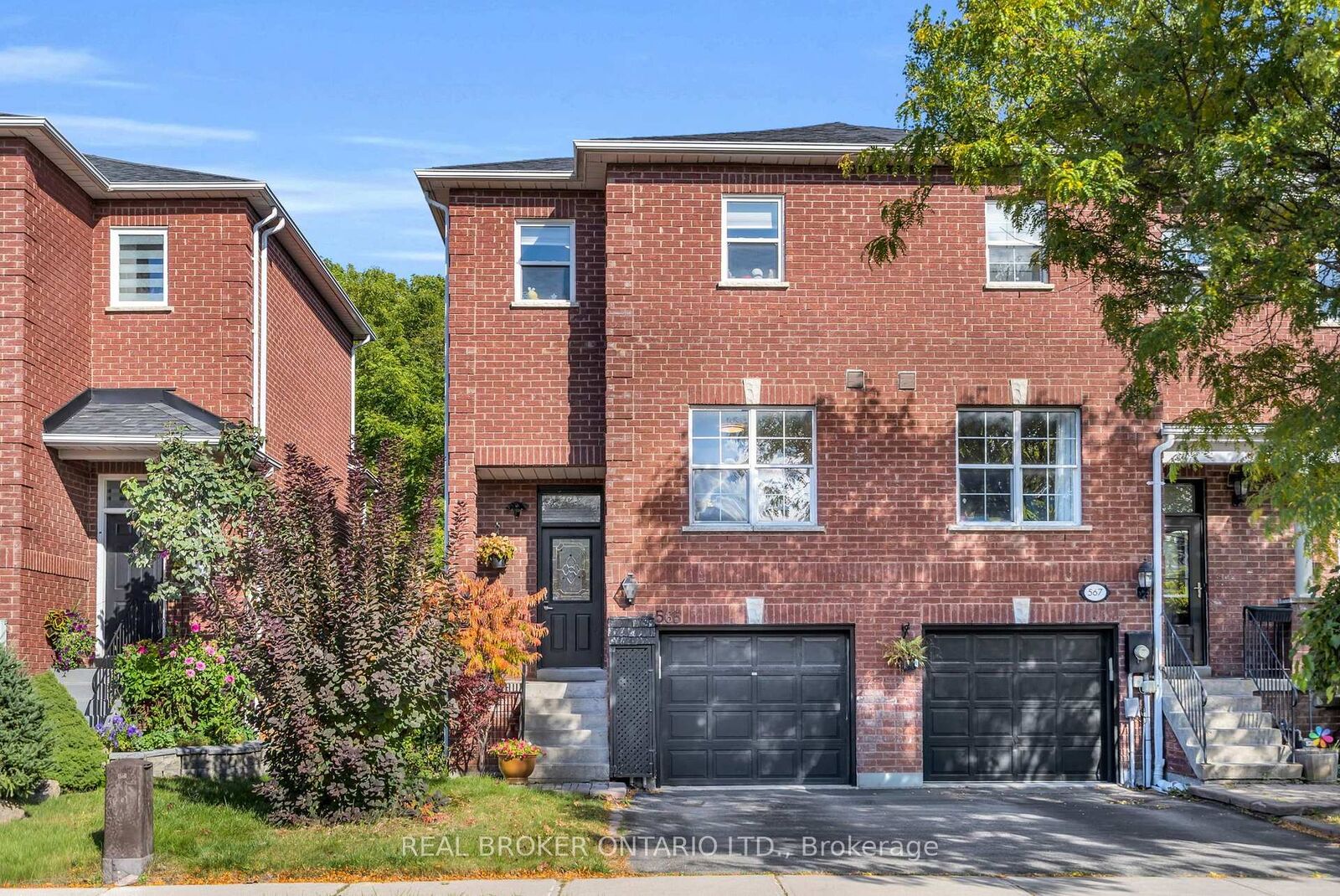 Property Photo:  565 Bondi Avenue  ON L3Y 8R5 