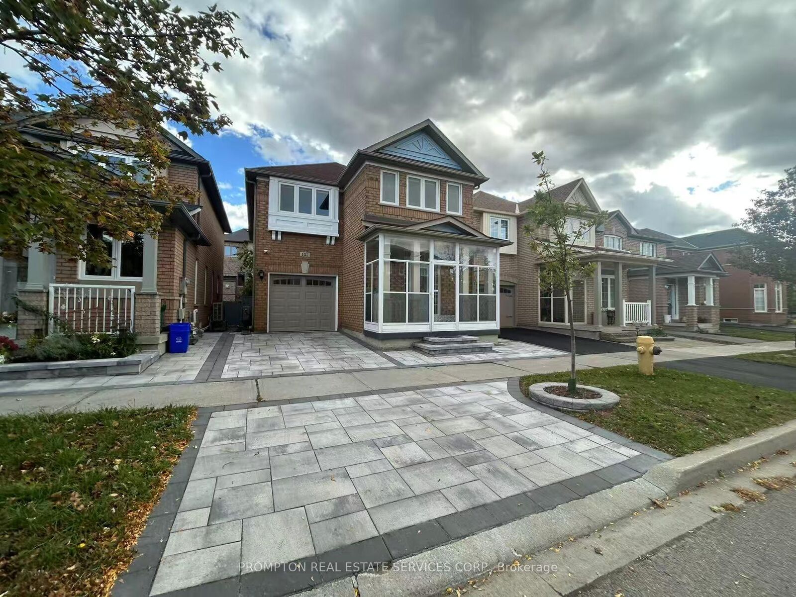 Property Photo:  101 Madison Heights Boulevard  ON L6C 2E3 