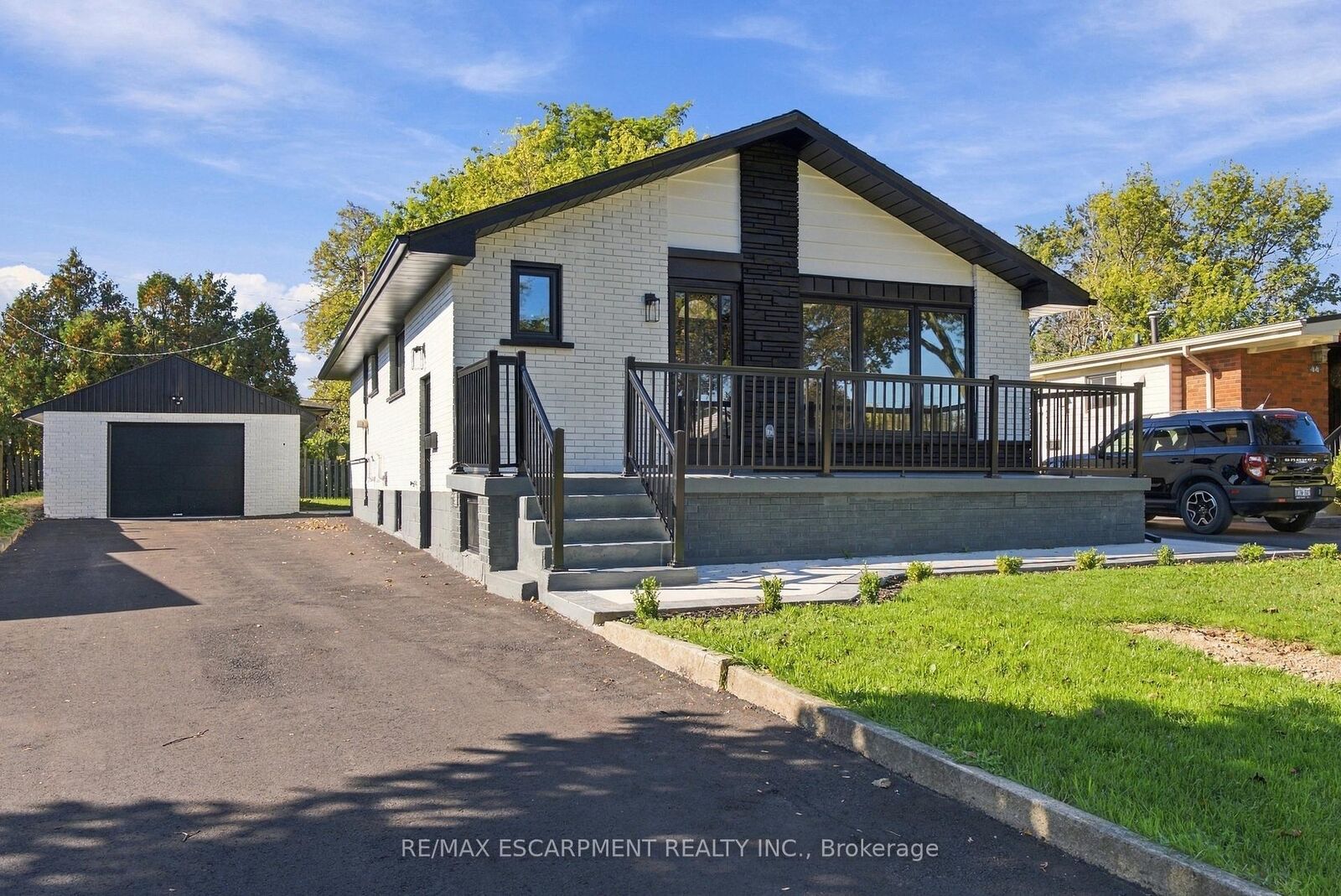 Property Photo:  46 Bobolink Road Lower  ON L9A 2P4 