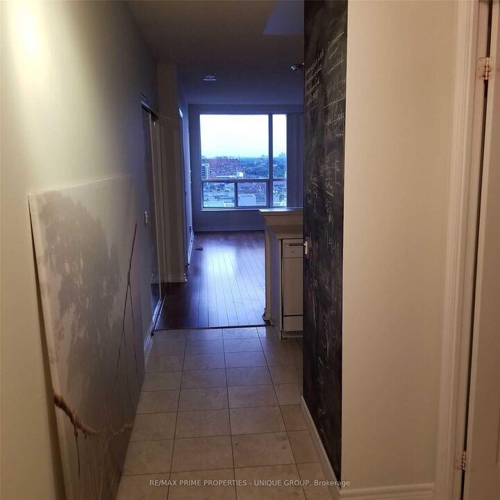 Property Photo:  152 St Patrick Street Ph02  ON M5T 1V1 