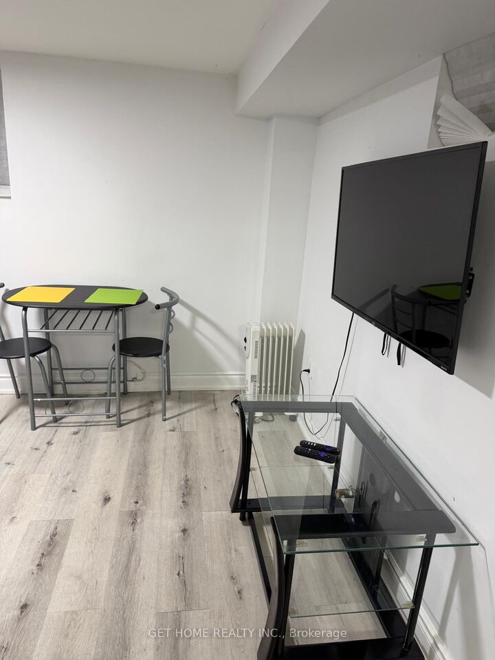 Property Photo:  410 Shantz Hill Road Basement  ON N3H 3A1 
