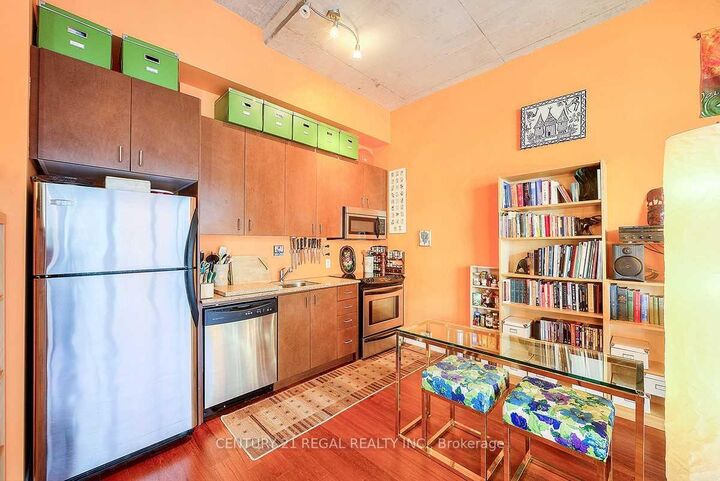 Property Photo:  201 Carlaw Avenue 205  ON M4M 4S3 