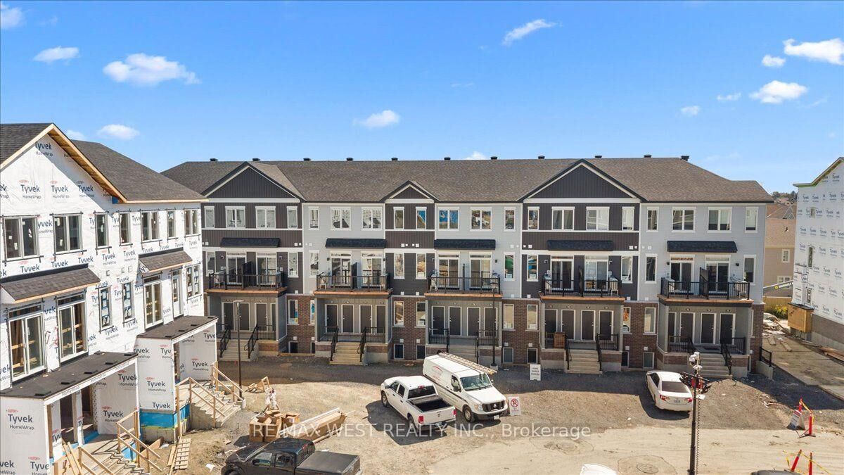Property Photo: 797 Utopie Private ON K1W 0M5