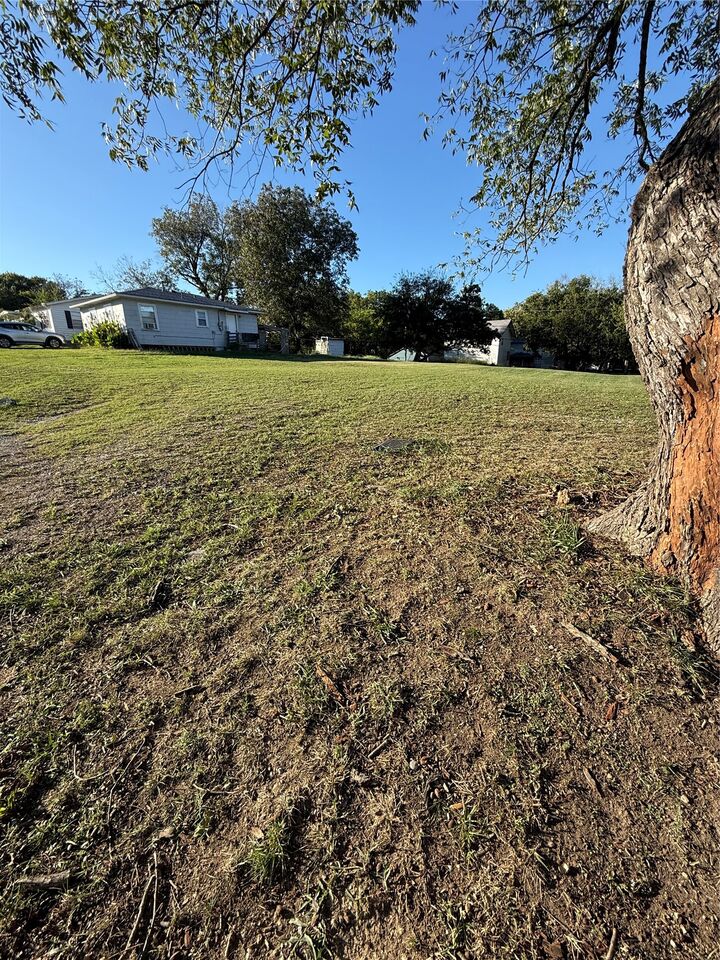 Property Photo: 312 16th Street OK 74820