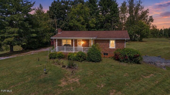 Property Photo:  95 Barren Valley Road  TN 37641 