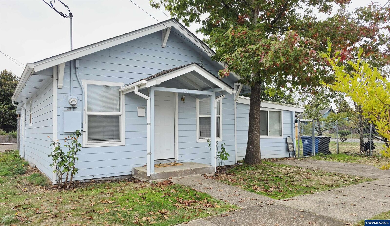 Property Photo: 1748 Bellevue St SE OR 97301