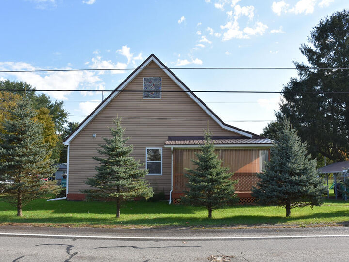 Property Photo:  6668 Main Street  PA 16131 