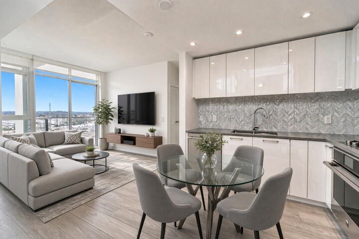 Property Photo: 3581 E Kent Avenue North 804 BC V5S 0H6