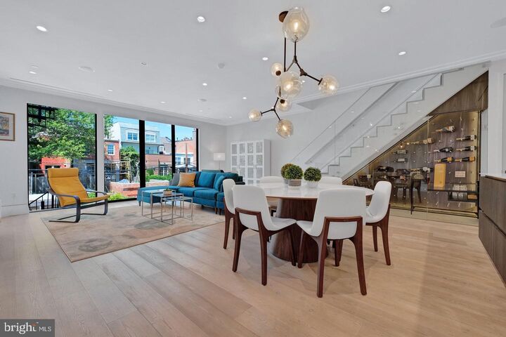 Property Photo:  1837 Wyoming Avenue NW D  DC 20009 