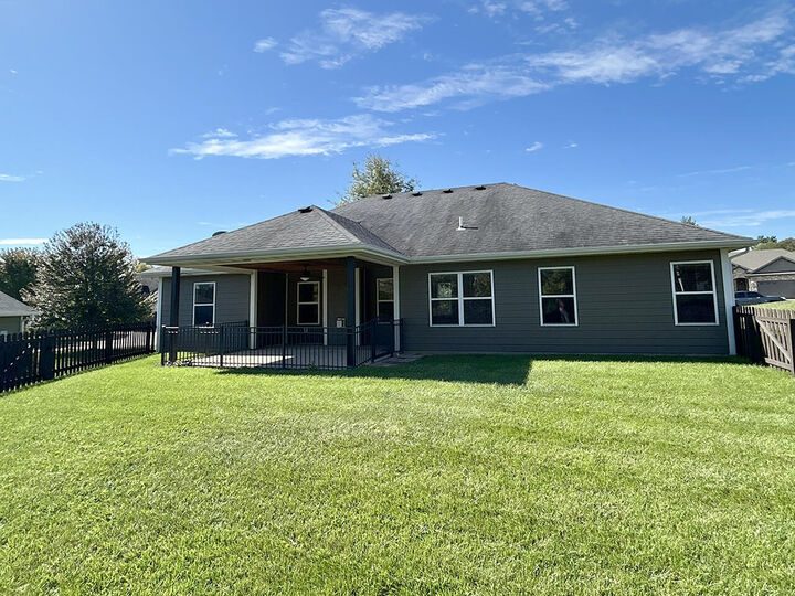 Property Photo:  5612 Dunmeyer Ct  MO 65203 