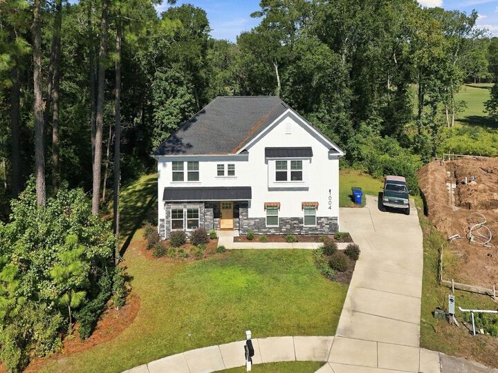 Property Photo:  1004 Maccoa Dr.  SC 29526 