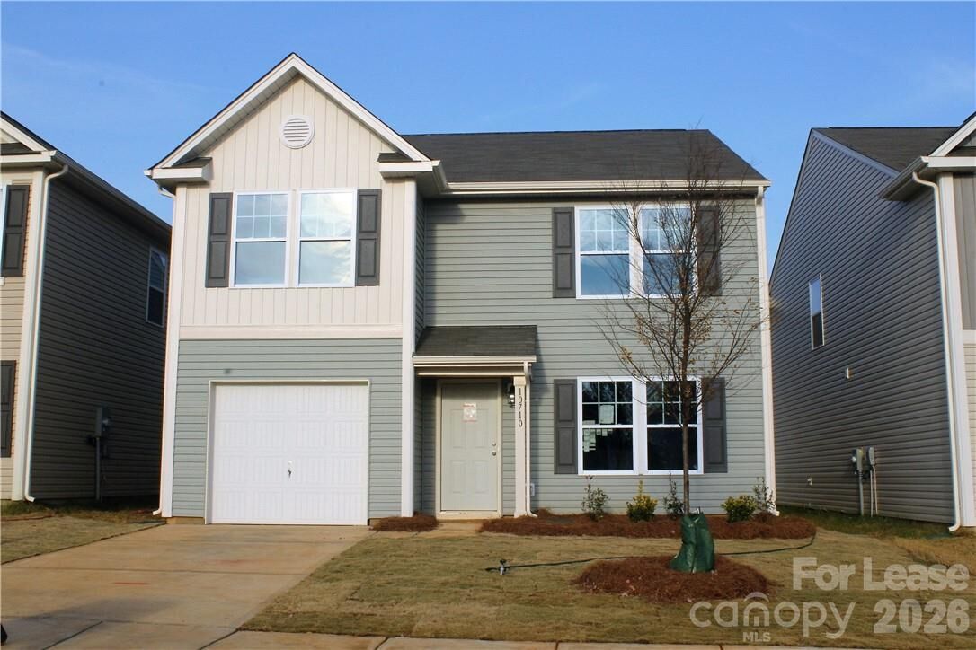 Property Photo:  10710 Derryrush Drive  NC 28213 
