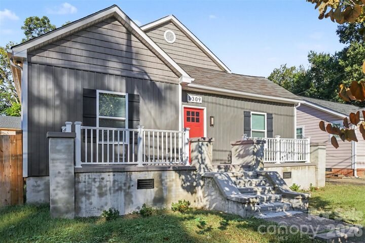 Property Photo:  1309 Fairmont Street  NC 28216 