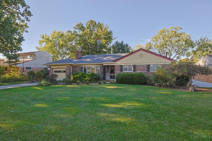 Property Photo: 4239 Marcrest Drive OH 45211