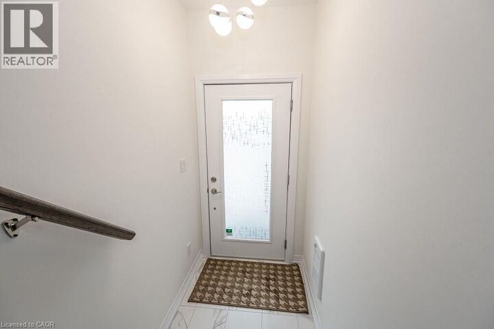 Property Photo:  261 Woodbine Avenue 36  ON N2R 0P7 
