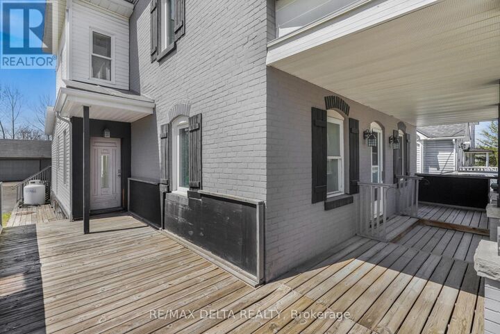 Property Photo: 3668 Champlain Street ON K0A 1E0