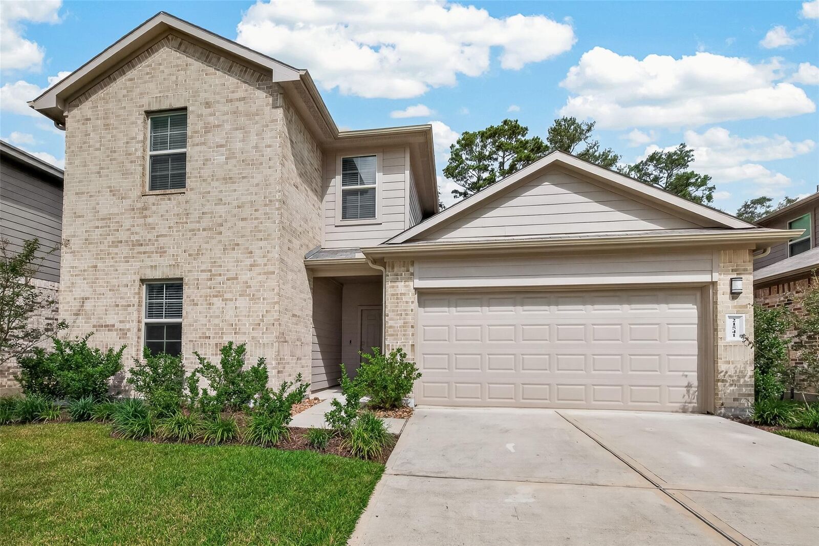 Property Photo:  21541 Starry Night Drive  TX 77357 