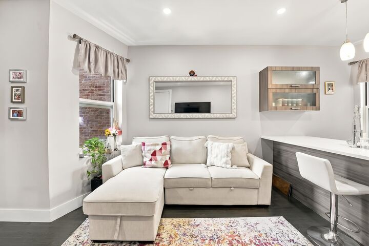 Property Photo: 270 Hancock Ave 5 NJ 07307