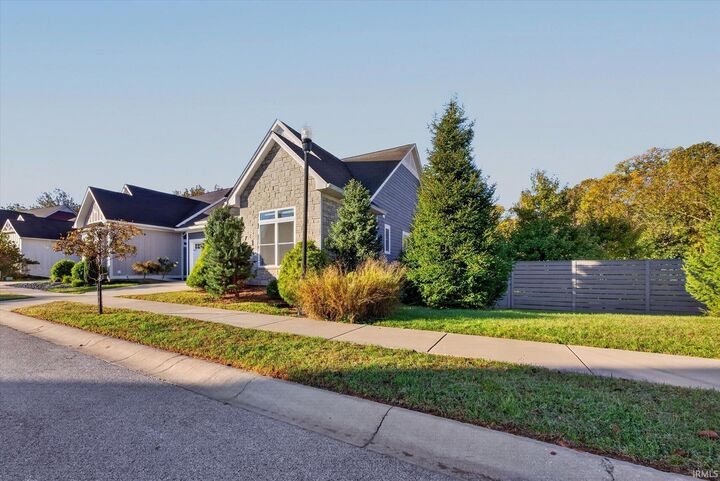 Property Photo: 1570 S Hathaway Court IN 47401