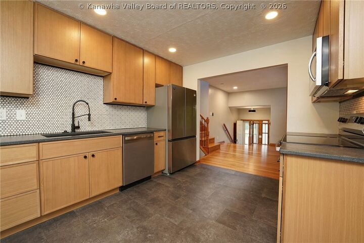 Property Photo: 5182 Russet Drive WV 25313