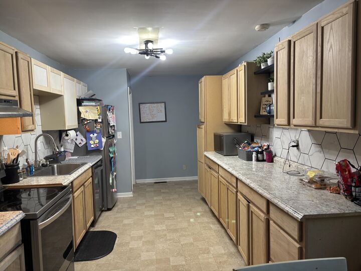 Property Photo: 1042 Pueblo Trail KY 40601