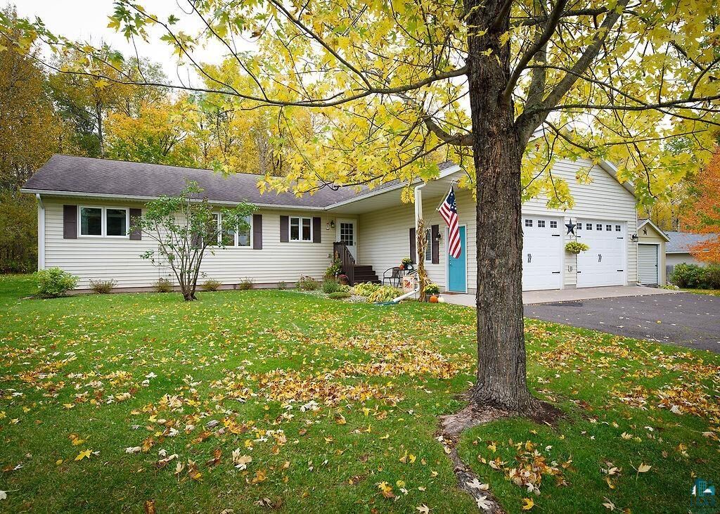 Property Photo:  2110 E Carnegie St  WI 54880 