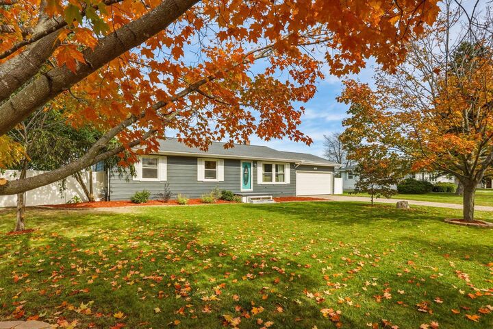 Property Photo:  11149 N Evergreen Road  MI 48415 