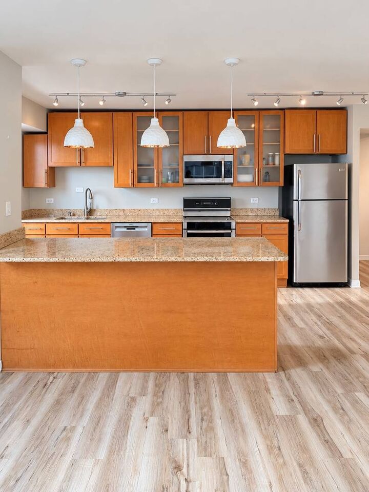 Property Photo:  3600 N Lake Shore Drive 1511  IL 60613 