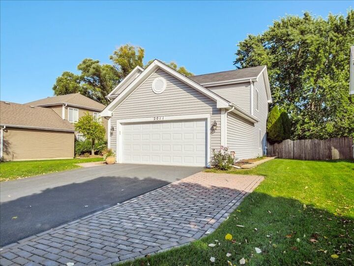 Property Photo: 2011 Crossing Lane IL 60540