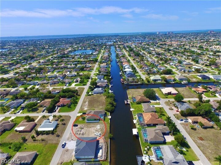 Property Photo:  4208 SW 5th Avenue  FL 33914 