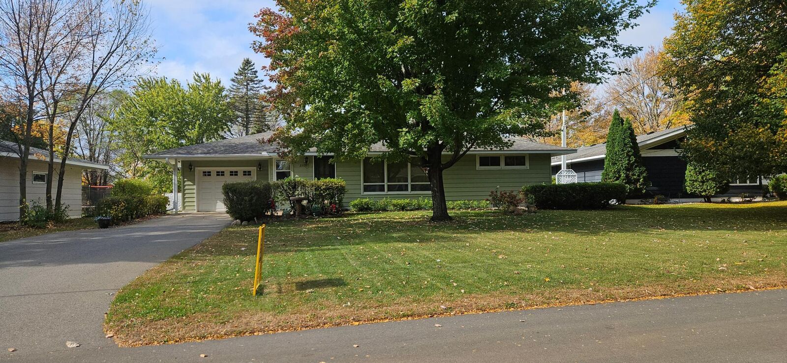 Property Photo:  2305 10th Avenue S  MN 56301 