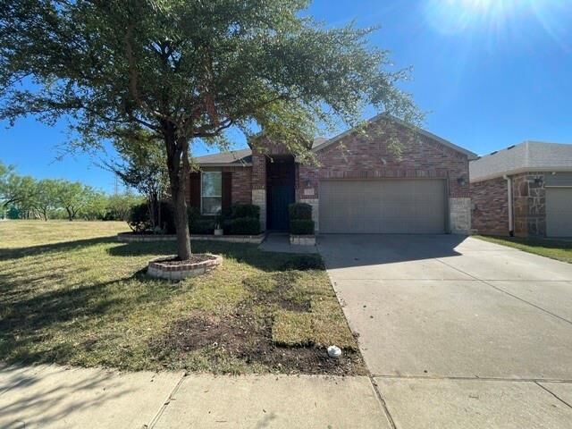 Property Photo:  7540 Berrenda Drive  TX 76131 