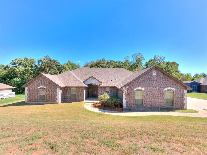 Property Photo:  12190 Maple Lane  OK 73044 